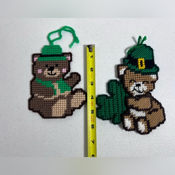 Lot of 7 Vintage Handmade Plastic Canvas St. Patrick’s Day Decor - Picture 3 of 5